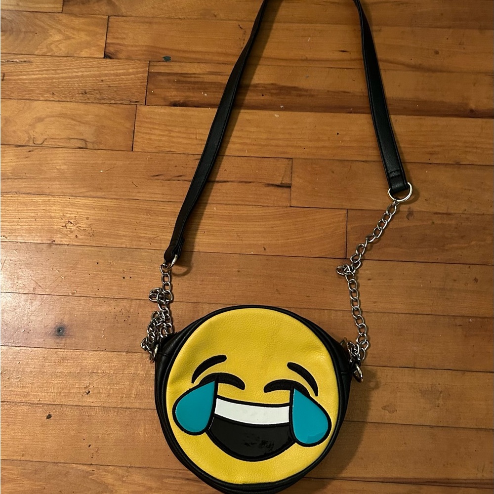 Handbag Women handbag -Emoji round purse can be used as a cross body bag.